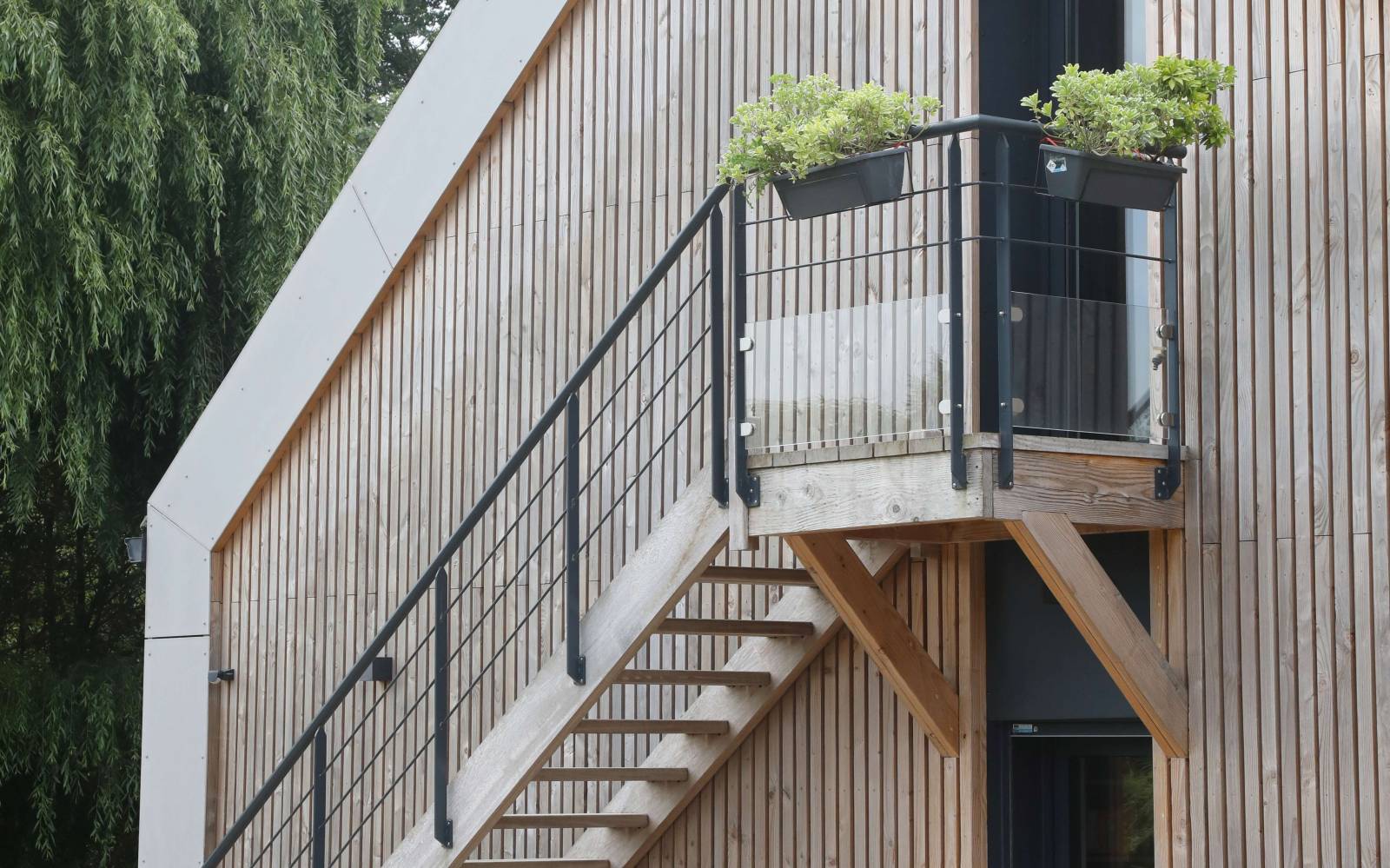 Escalier bois et métal pour villa à Dax