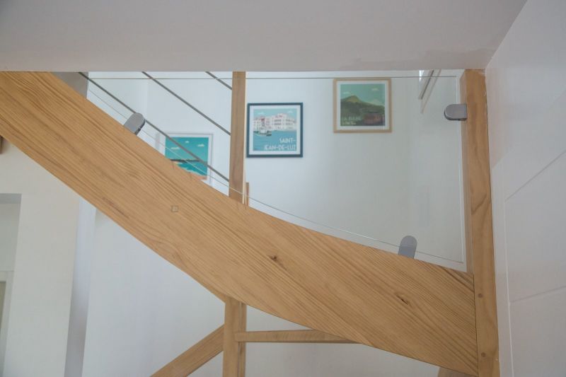 Fabricant rambarde escalier en verre Landes