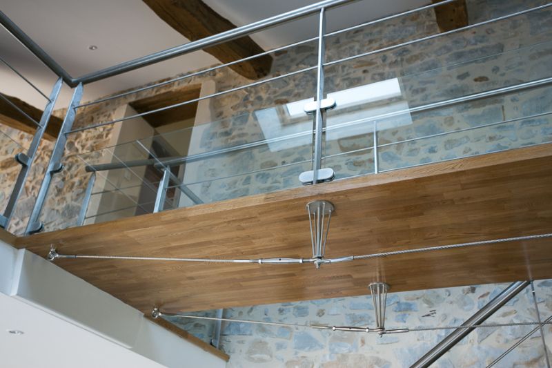 Passerelle SUSPENDUE - LOFT - Garde-corps INOX - Côté ESCALIER - Sud LANDES