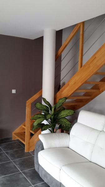 Rechercher un escalier quart tournat bois à marches balancées à Bayonne dans le 64